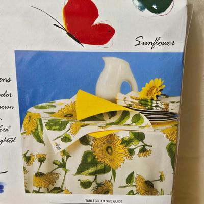 New in the Package Vera Sunflower Tablecloth