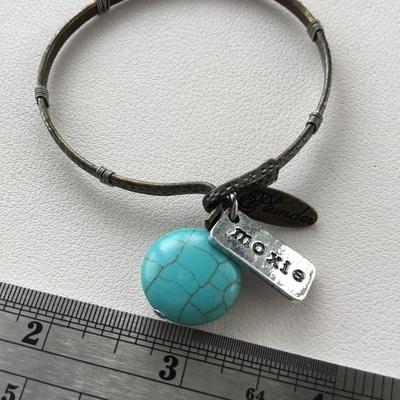 Plunder marked fashion bangle bracelet vintage