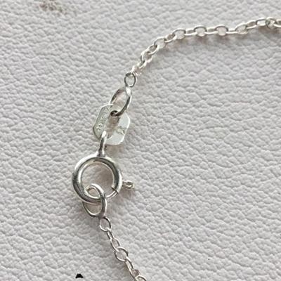 925 marked beautiful pendant necklace