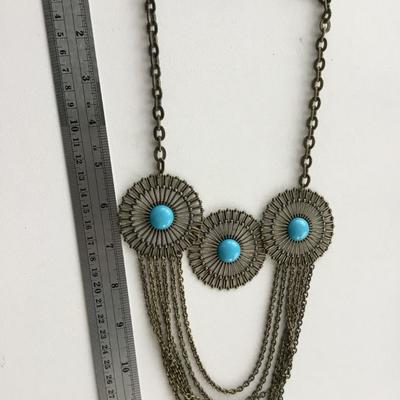 Claire’s marked beautiful statement necklace