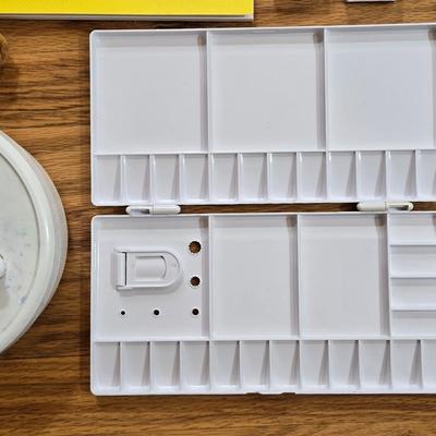 Watercolor Sets, Palette, Pad, and Fresh Water Rinse Well