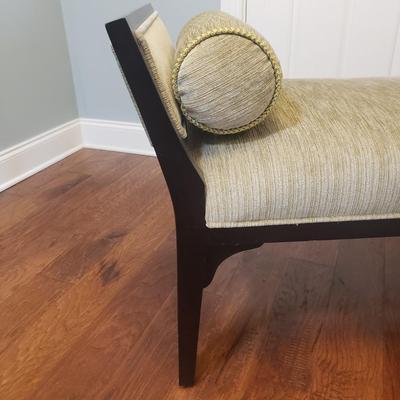 Upholstered Bench W/Pillows (L-KD)