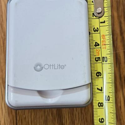 Small Portable Ottlite