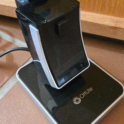 Desktop Ottlite