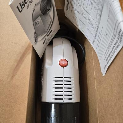 New in the Box Tracer Projector