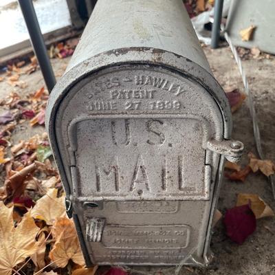 Vintage mailbox