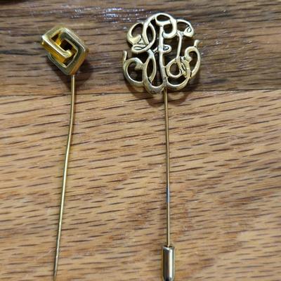 Vintage Hat or Lapel Pins Lot