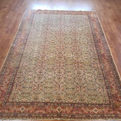7' x 10' Turkish Style Area Rug (LR-KD)