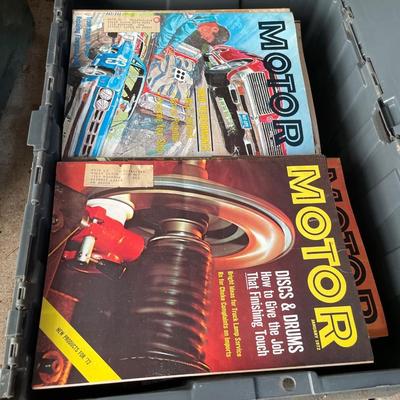 Tote of Motor mags