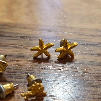 Vintage Gold Tone Jewelry Lot