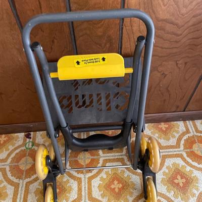 Handy climb cart