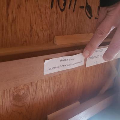 Pair of Pennsylvania House Cherry Queen Anne Accent Tables With Drawers (PB-KD)