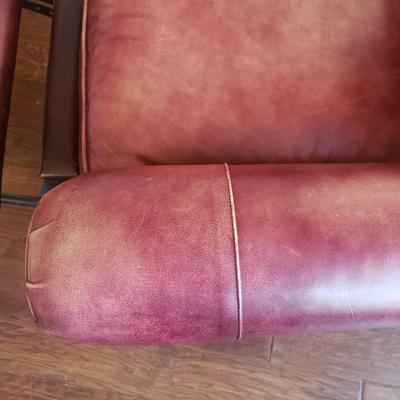 Hancock & Moore Leather Recliner (PB-KD)