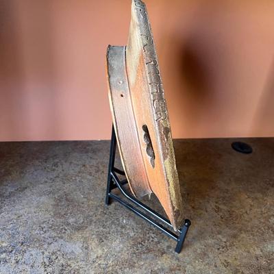 Large Handmade Pottery Plate W/Stand (O-RG)