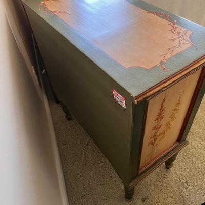 Italian Provincial Style Painted Console Cabinet W/Key (GB2-RG)