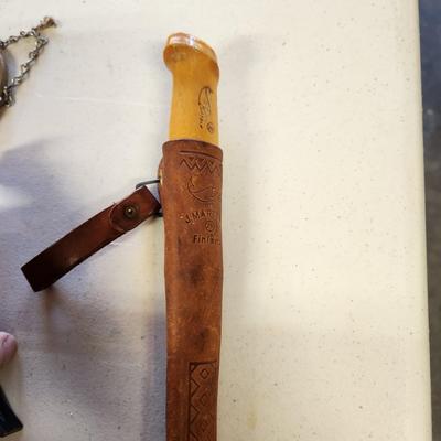 Fishing Tackle Box Loaded with lures , weights, Hooks, Swivels,Rapala J Martini Fish Filet Skinner Knife +++