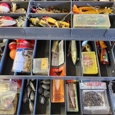 Fishing Tackle Box Loaded with lures , weights, Hooks, Swivels,Rapala J Martini Fish Filet Skinner Knife +++