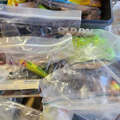 Fishing Tackle Box Loaded with lures , weights, Hooks, Swivels,Rapala J Martini Fish Filet Skinner Knife +++