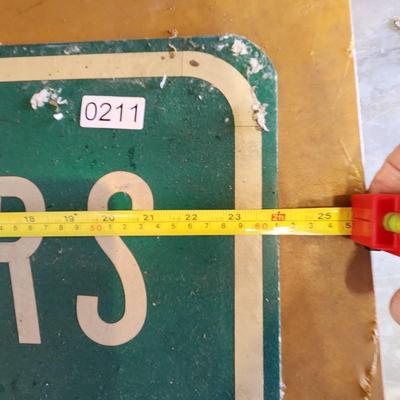 Vintage Green VISTORS Arrow Sign & Blue Arrow Street Sign Man Cave Bar Decor