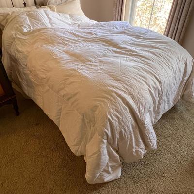 Full Size Bedding- Bedspreads, Sheets, Duvets & More (GB2-RG)