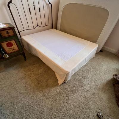 Full Size Bedding- Bedspreads, Sheets, Duvets & More (GB2-RG)