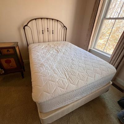 Metal Full Size Bed Frame/Headboard (GB2-RG)