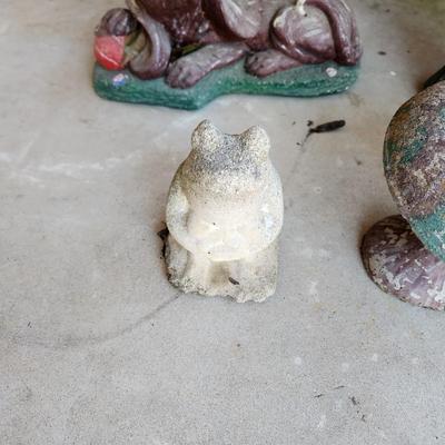 Concrete yard Art Mushroom Dog Frog Squirrel