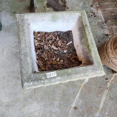Concrete Planter & Plant Stand