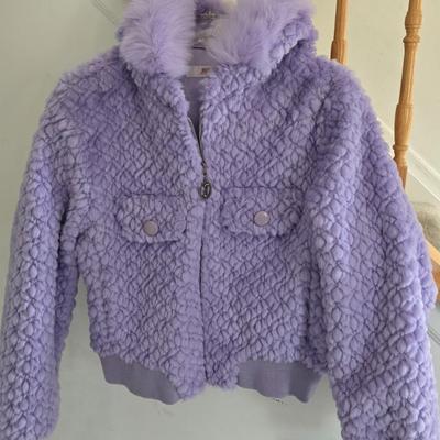 LOT 3B: BFFs Jackets; One For You, One For Your Bestie