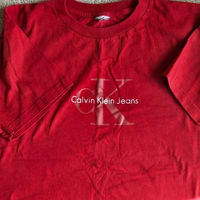 LOT 15B: Variety of Men's Shirts: Calvin Klein, Ralph Lauren & More