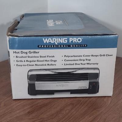 LOT 29B: Waring Pro Hot Dog Griller and Smores Maker