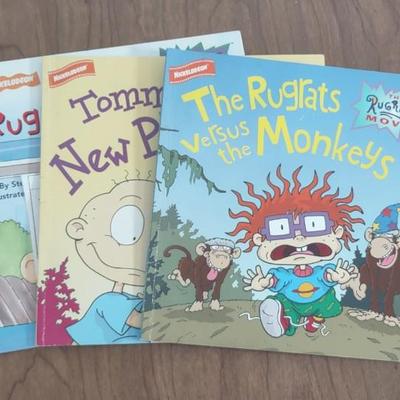 LOT 33B: 90s Nickelodeon Books