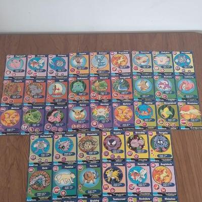 LOT 35B: Pokemon Small Notepads, Pokemon Wallet and Trading Cards from Pokemon the First Movie, Mewtwo Strikes Back