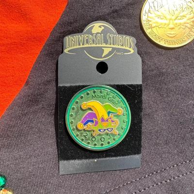 LOT 43B: Vintage Universal Studios T Shirts & More