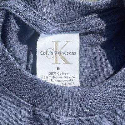 LOT 56: Vintage/Y2k Assorted T Shirts - Guess Jeans, Calvin Klein & More
