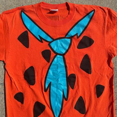 LOT 58A: Vintage Cartoon Character T Shirt Collection w/ Hats - Scooby Doo, Peanuts, Batman & More!