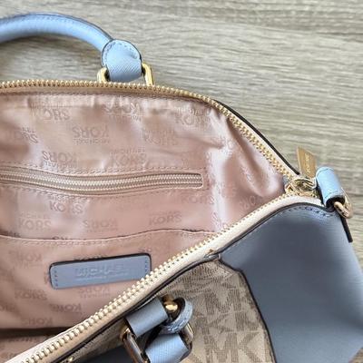 LOT 67W: New Michael Kors Blue & White Logo Print Ciara Large Zip Top Leather Satchel