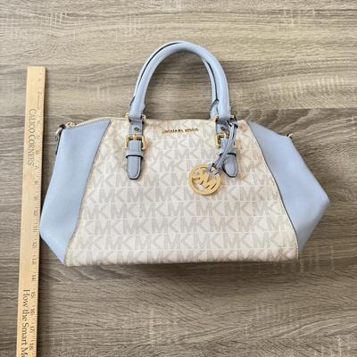 LOT 67W: New Michael Kors Blue & White Logo Print Ciara Large Zip Top Leather Satchel