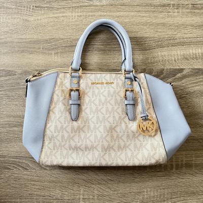 LOT 67W: New Michael Kors Blue & White Logo Print Ciara Large Zip Top Leather Satchel