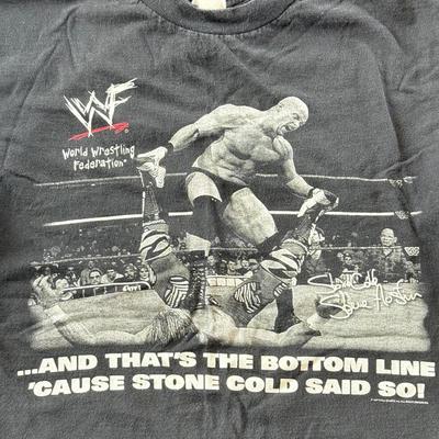 LOT 68W: 1998 WWF Stone Cold Steve Austin T-Shirt (Youth XL)