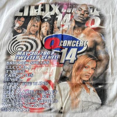 LOT 72W: 2003 Y2K Q102 Q Concert 14 Tweeter Center T-Shirt (XL): Britney Spears, LL Cool J & More