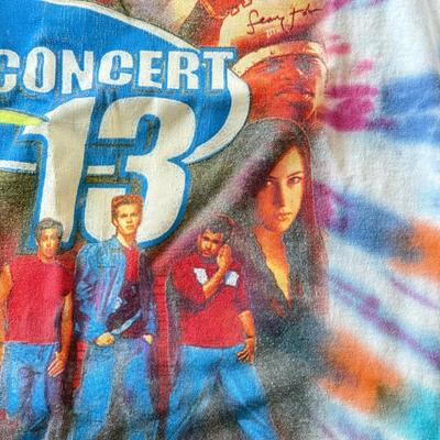 LOT 76W: Tie Dye 2002 Y2K Q102 Q Concert 13 Tweeter Center Shirt (Large)