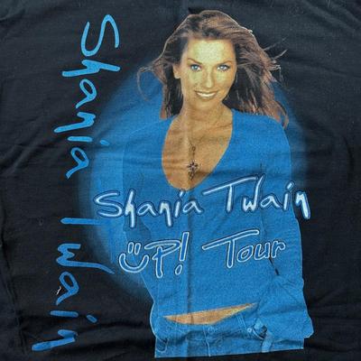 LOT 77A: 2003 Shania Twain Up! Tour T-Shirt (Medium)