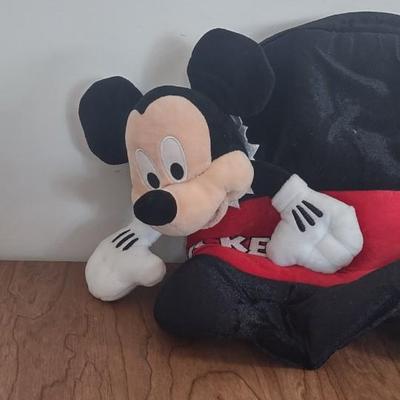 LOT 82B: Assorted Disney Merchandise