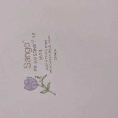 LOT 88B: Sango Les Saisons Plate Sets