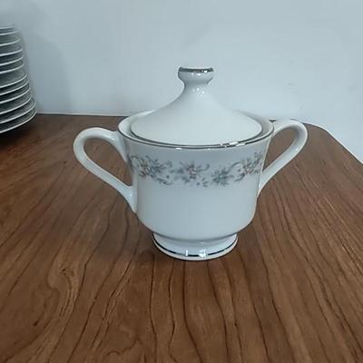 LOT 89B: Royal Gallery Fine China