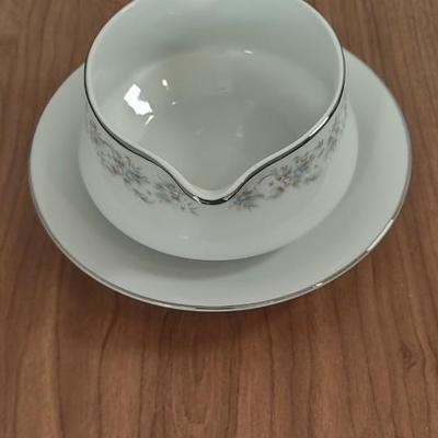 LOT 89B: Royal Gallery Fine China