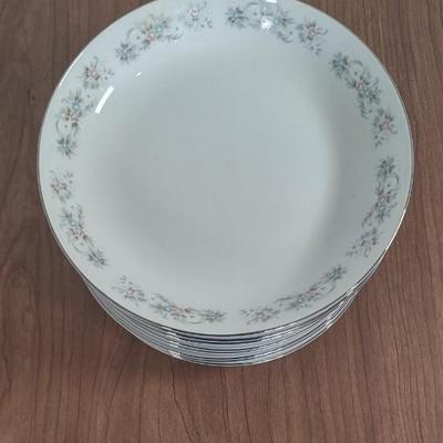 LOT 89B: Royal Gallery Fine China