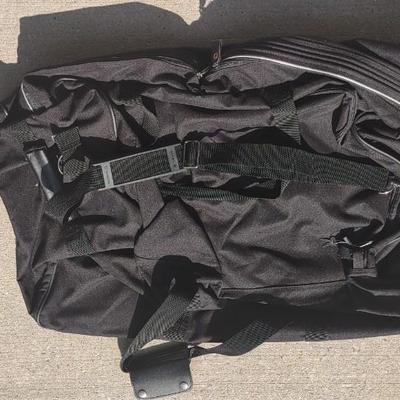 LOT 95A: Rolling Luggage and Rolling Duffel Bags