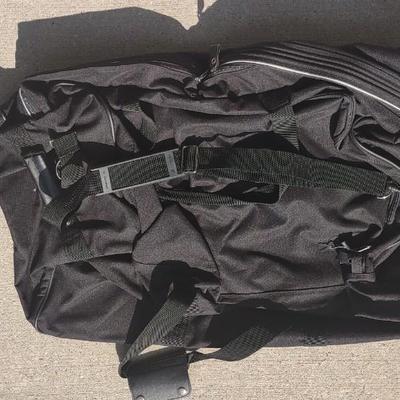 LOT 95A: Rolling Luggage and Rolling Duffel Bags